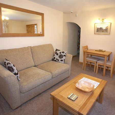 Saltburn Holidays Primrose Cottage Ґісборо Номер фото